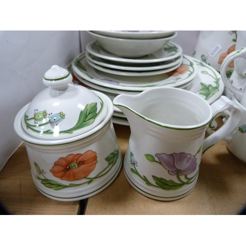 230 - Part Villeroy & Boch Amapola tea/breakfast set.  (17)