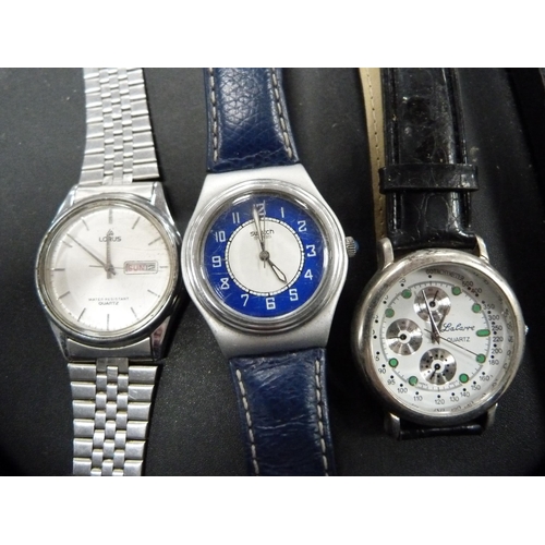 288 - Collection of ladies and gents quartz wristwatches.