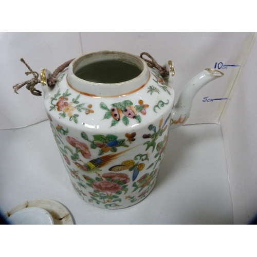 53 - 18th century famille rose charger (a/f) also a 19th century Chinese famille rose teapot (a/f).