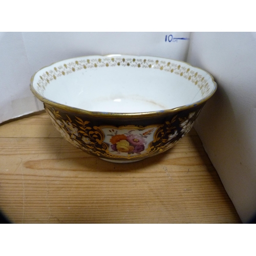 85 - Victorian punch bowl, 19th century sugar bowl, and four assorted Staffordshire flatback figures to i... 