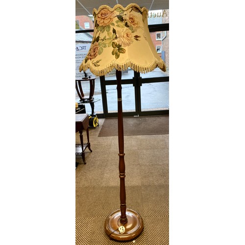 520 - Tall mahogany lamp with rose design shade