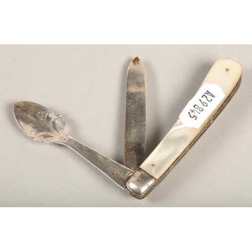 52 - Silver penknife, total weight: 46.7g