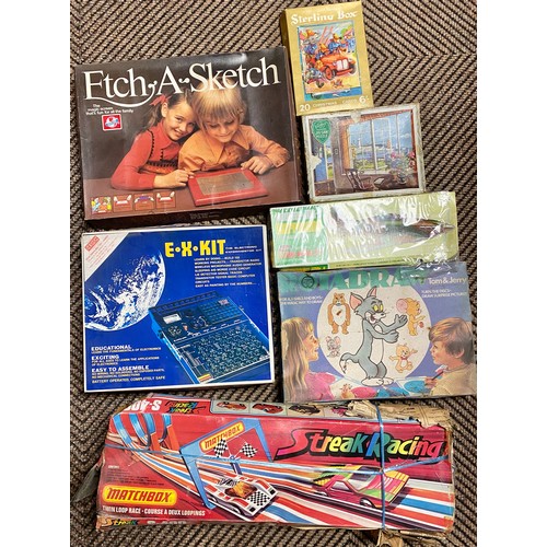 384 - Jigsaw puzzles, Matchbox racing track, etc