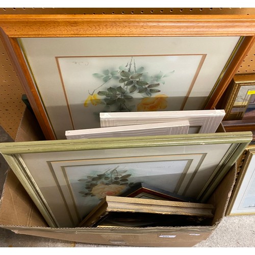 442 - Large collection of framed pictures to include pictures of floral, musical & Parisian interest, ... 