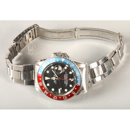 75 - Gents Rolex Oyster Perpetual Date GMT-Master Superlative Chronometer Officially Certified, with red ... 