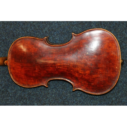 99 - Antique violin having one piece back, paper label to the interior 'Benjamin Banks Catherine Street',... 