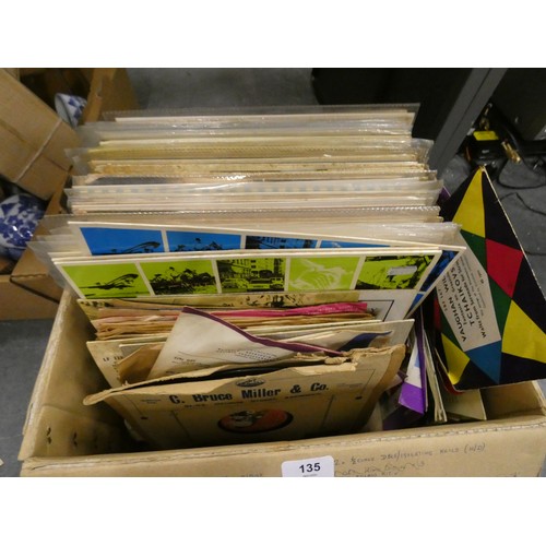 135 - Easy listen box of vinyl records.