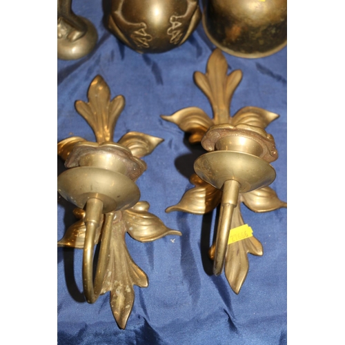 86 - Two Art Nouveau style brass wall sconces, a brass frog money bank, etc.