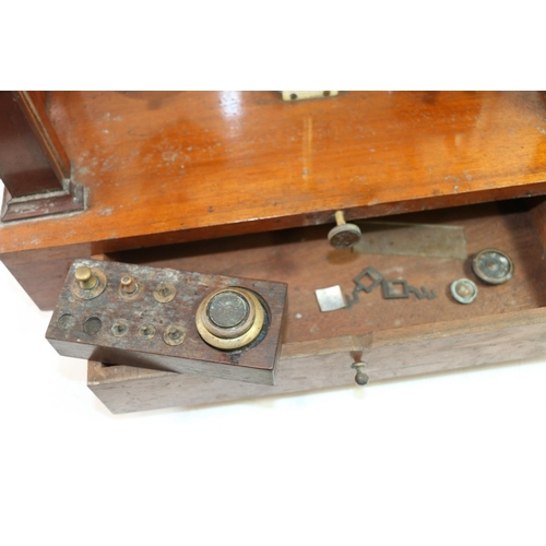 97 - Mahogany apothecary scales by H L Becker Fils of Brussels.