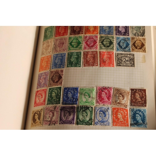 482 - Great Britain GB stamp collection to include one green Byron stamp album with 20th century used mate... 