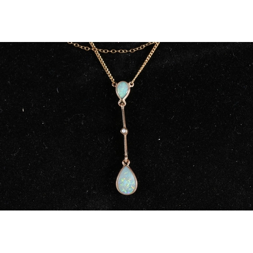 548 - Yellow metal opal set pendant on 9ct gold Italian chain by Unoaerre, 2g gross and a 9ct gold chain, ... 