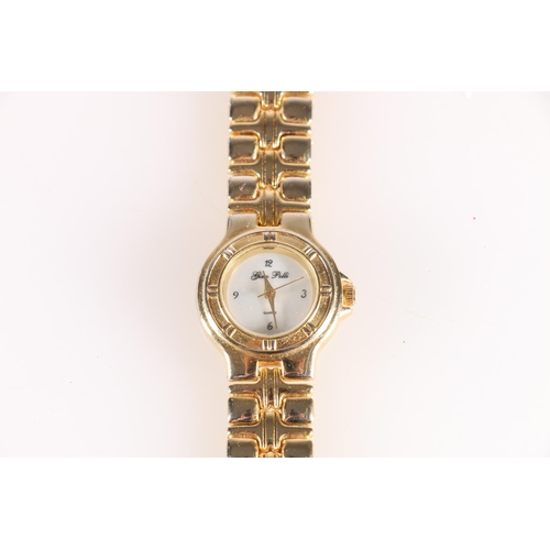 562 - Ladies Italian Gino Polli gold-plated wrist watch in original box.