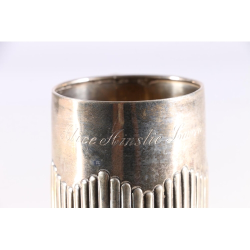 576 - Edwardian silver christening mug 'Alice Ainslie Laurie' Birmingham 1903, 120g.