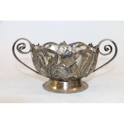 261 - Continental Art Nouveau silver-plated plate, and a similar two-handled vase with inset glass liner.