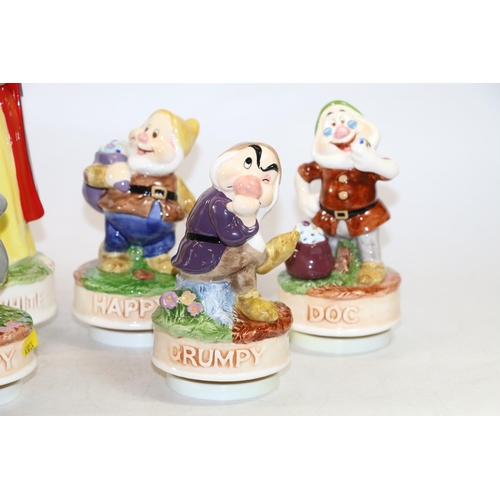 280 - Schmid Snow White and the Seven Dwarfs musical figures.  (8)