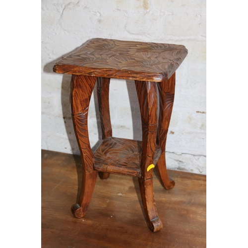 704 - Early 20th century occasional table with floral decoration.