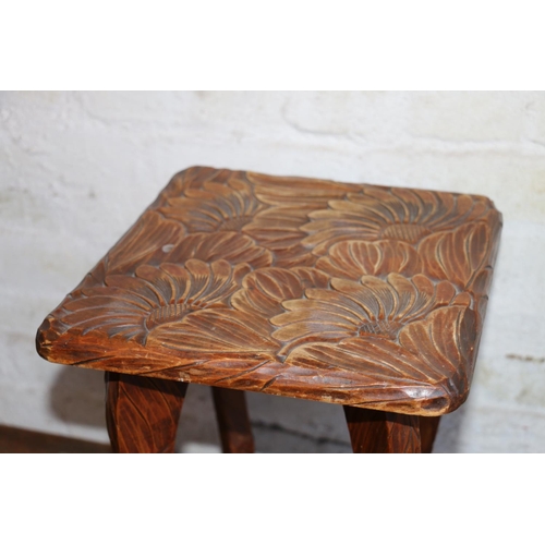 704 - Early 20th century occasional table with floral decoration.