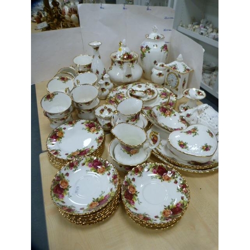 170 - Large collection of Royal Albert 'Old Country Roses' pattern ceramics to include a tea set, dinnerwa... 