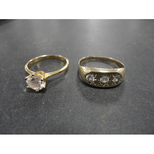 206 - 9ct gold dress ring, 2.95g gross, a stick pin, pair of yellow metal earrings and another dress ring.... 