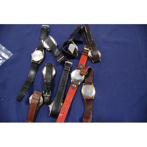 230 - Group of gents' automatic and manual wind wristwatches to include Ingersoll, Timex, Avia, Bentima, P... 