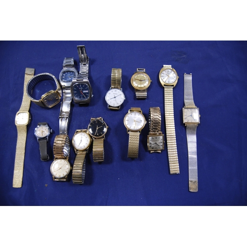 235 - Group of manual wind wristwatches to include Sekonda, Rotary, Timex, Corvette, Accurist etc.  (... 