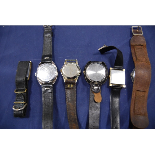 236 - Group of gents' manual wind and quartz wristwatches to include Ingersoll, Ruby, Arkay, Deanby, Mento... 