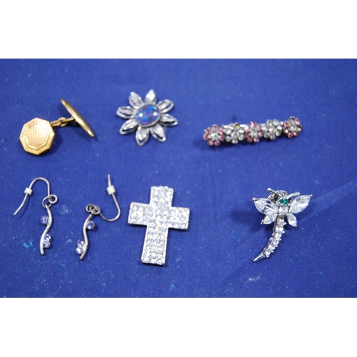 243 - Cameo brooch, costume bracelet and other costume jewellery.