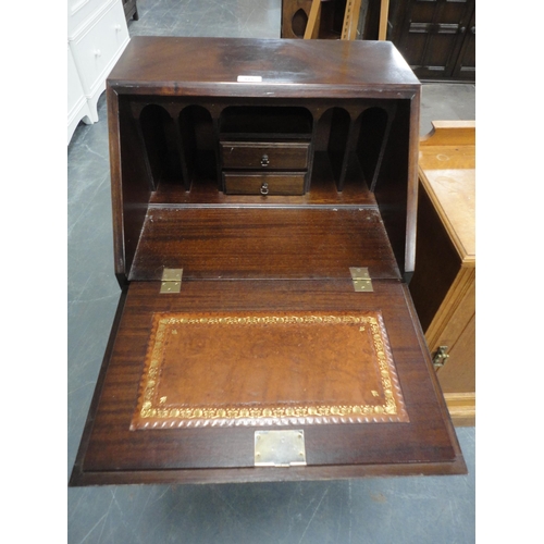 325 - Reproduction lady's writing bureau.