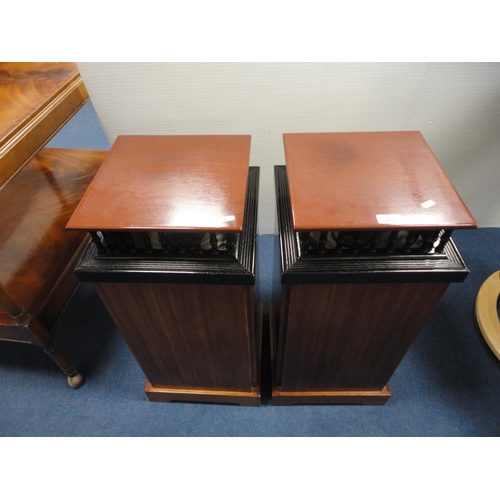 343 - Pair of floor-standing speakers.