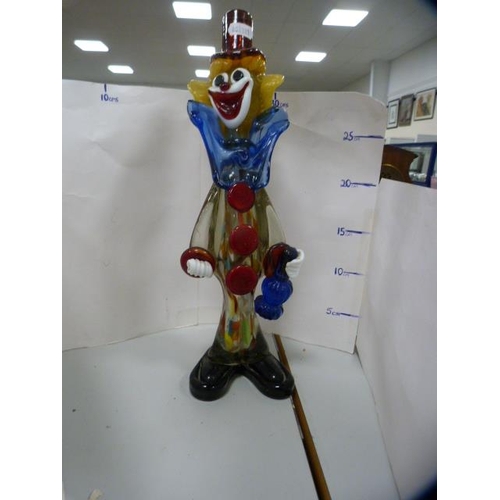 61 - Murano-style glass clown figure and a Murano-style vase.  (2)