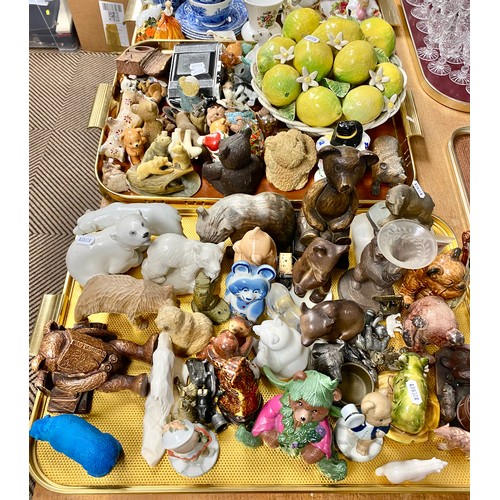 348 - Large quantity of mostly bear figurines, etc (two trays)