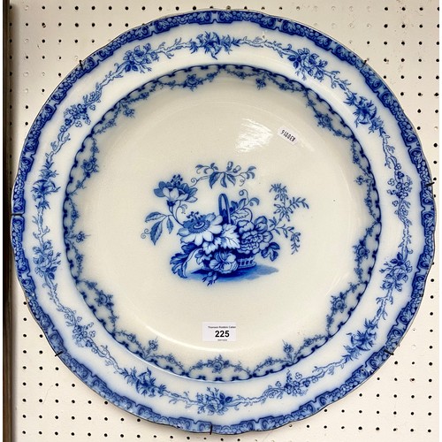 225 - Large  blue and white charger, 44 cm diamter