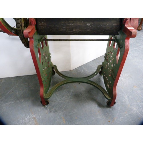 346 - Vintage painted and cast iron mangle, made by Grierson Bros of Dumfries.