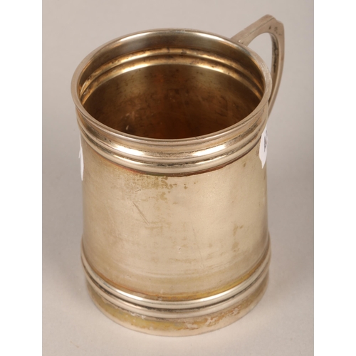 185 - Silver christening mug, London 1868 , 56 grams