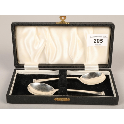 205 - Pair of silver spoons Sheffield in case