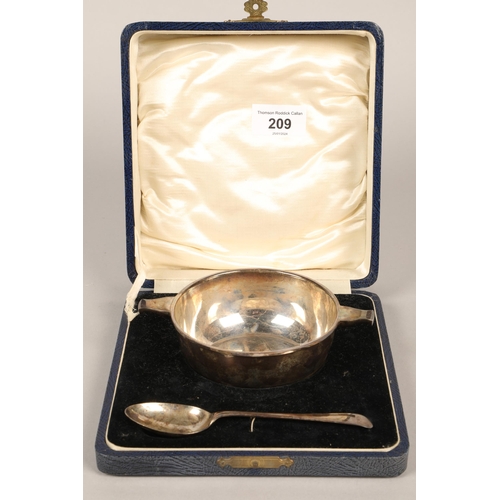 209 - Silver Quaich and spoon in case, Birmingham 1902