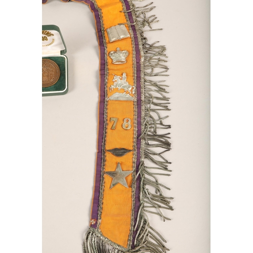 344 - Orange Order sash along with 'Kilwinning 2000' coin, possibly Order-related too