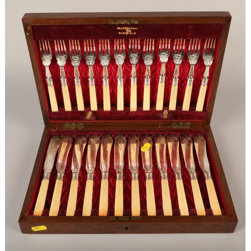 364 - Full canteen of silver plated fish knives and forks with box embossed 'Presented by the Members of K... 