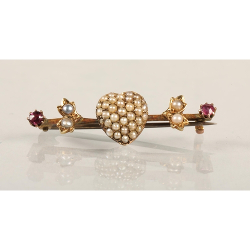 106 - 15 ct gold heart brooch with seed pearls and rubies