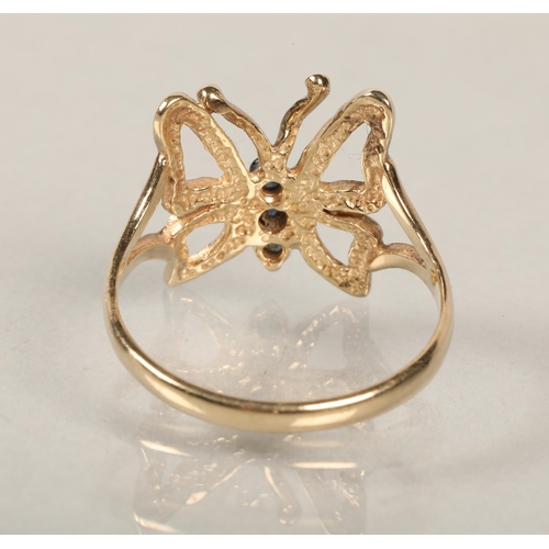 131 - Ladies 9 ct gold butterfly ring.ring size m/n