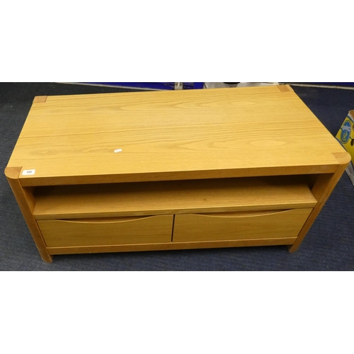 486 - Modern, light oak media unit