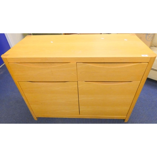 487 - Modern, light oak sideboard