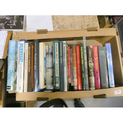 192 - Box of various reference books.