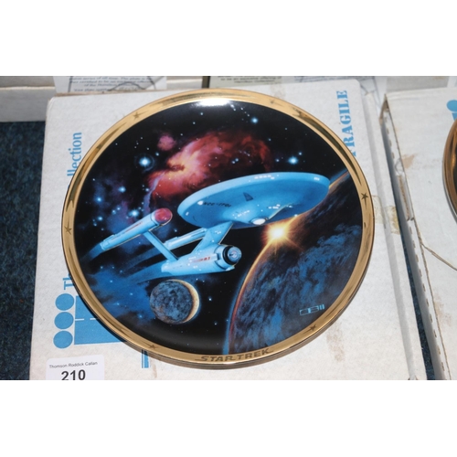 210 - Hamilton Collection Star Trek themed collector's plates, boxed.