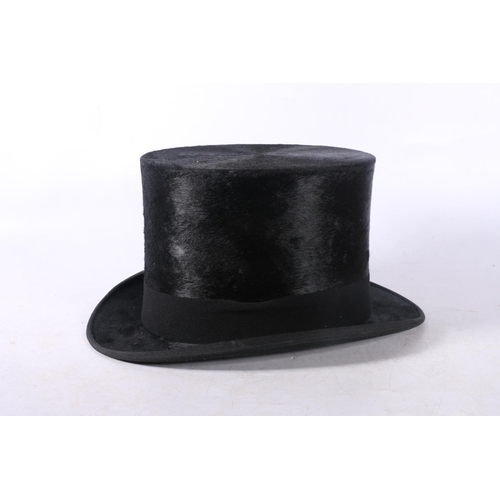 88 - Christies of London top hat retailed by James Ross & Son of Burntisland.