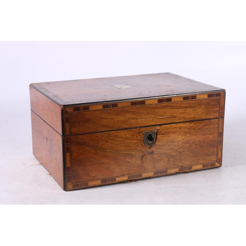 97 - Walnut and inlaid hinge-top box.