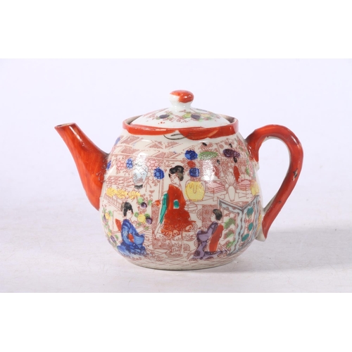 98 - Japanese Kyoto Ware teapot.