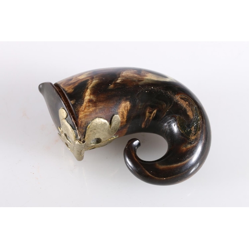 79 - Scottish antique horn snuff mull with brass mounts, 7cm tall.