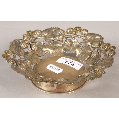 174 - White metal dish with pierced edges surrounded with brambles, 10 cm diameter