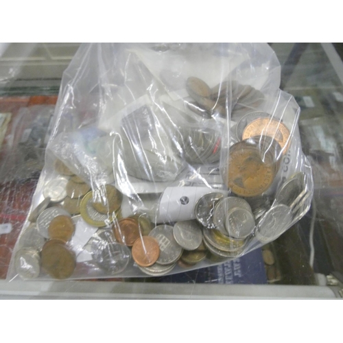 405 - Large bag of world coins including Francs, South African, Ukranian etc